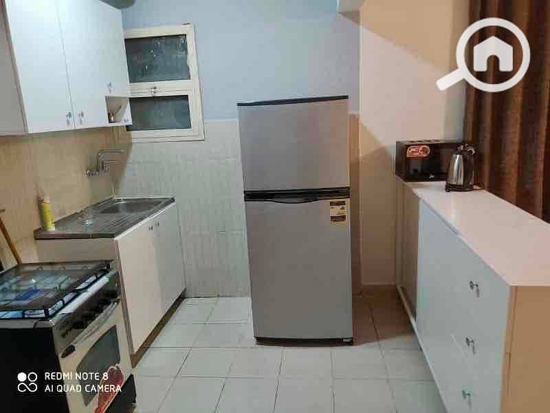 7 c72f7bf2-a61e-4f2d-ac77-3a1a06d7097f. jpg