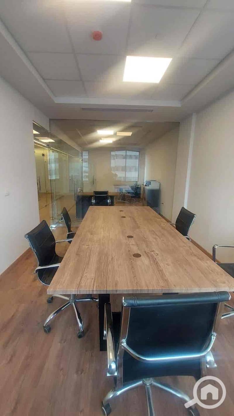 8 55b8da4e-c428-412f-b28f-cbe6d587af6f. jpg