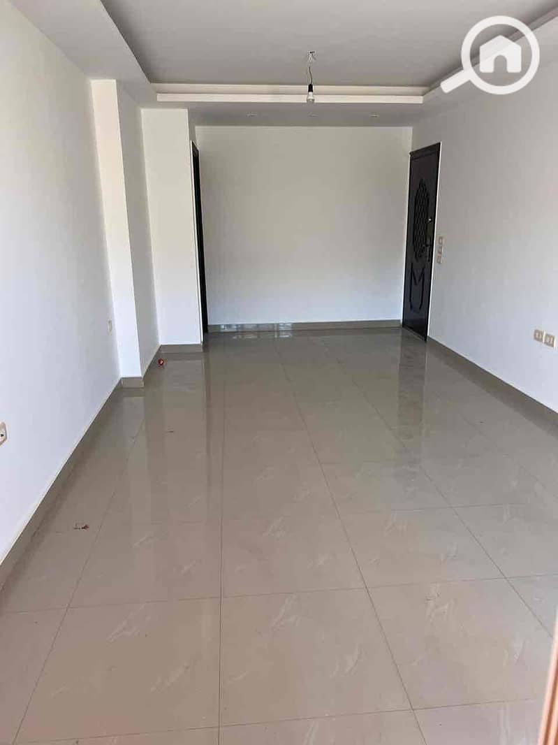 11 5ab30265-464f-4f01-aa4b-9573a1444423. jpg