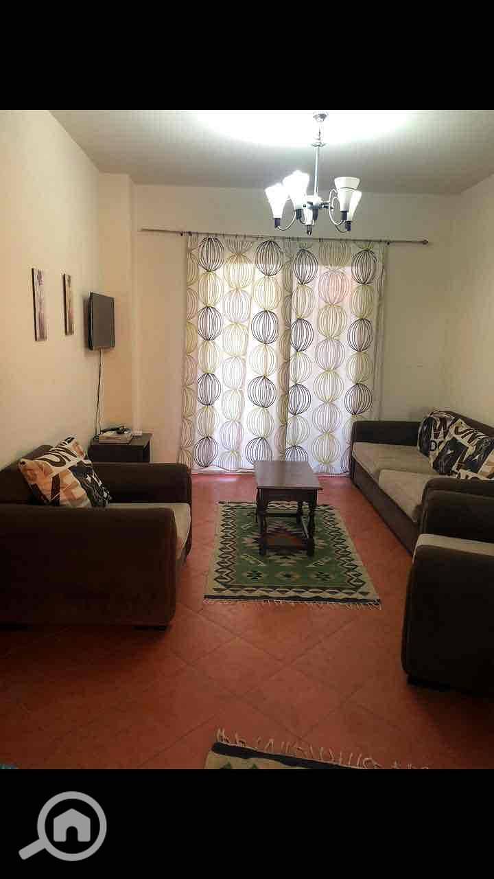 8 6a6fc76b-8c5f-4330-9b2b-84295d3ab7db. jpg