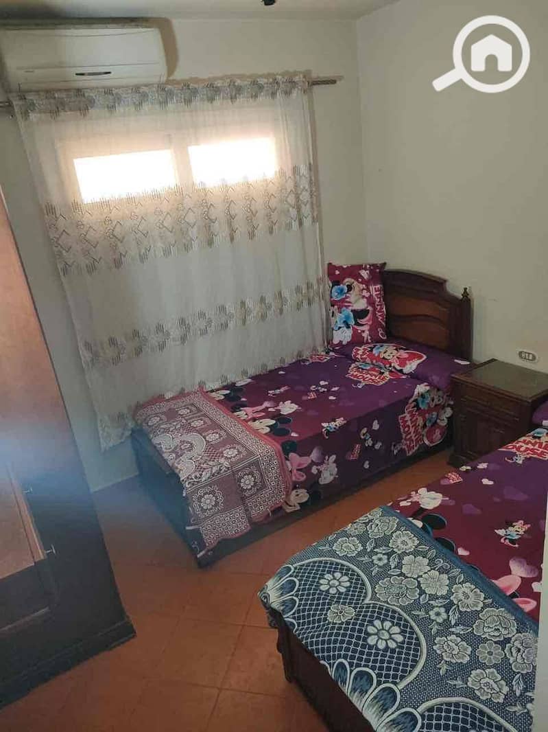 11 851c08ed-c26d-47c7-9403-d211a90d03b8. jpg