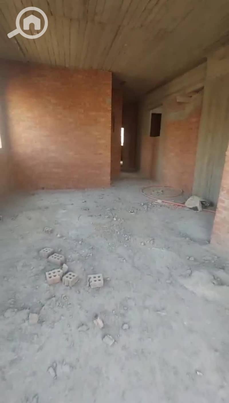 2 e971edab-2aa1-47d8-987f-f0d5f2b4b8ee. jpg