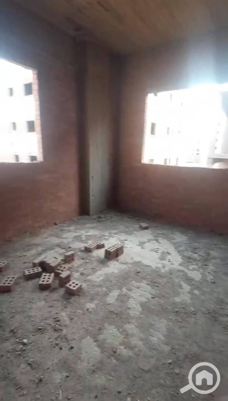 4 3576a07c-e663-4ee0-a685-51b76b40a346. jpg