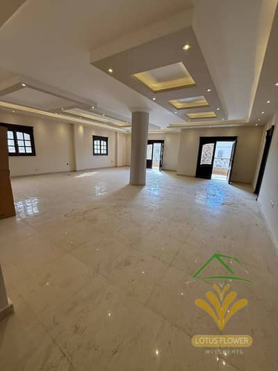 شقة 5 غرف نوم للايجار في القاهرة الجديدة، القاهرة - 1000744371. jpg