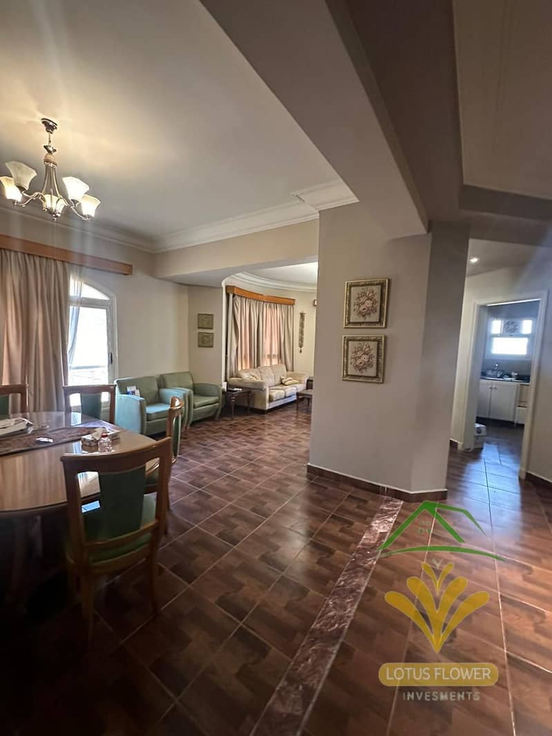 1000355652. jpg 1000355652. jpg