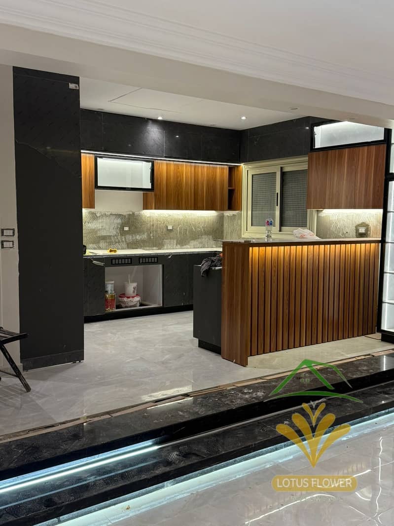 1000748352. jpg 1000748352. jpg