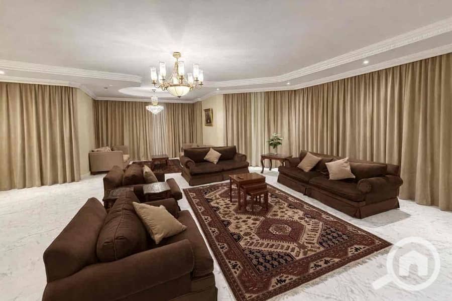 4 e69a67fb-1d69-400c-966c-28ed8dbbe6e4. jpg