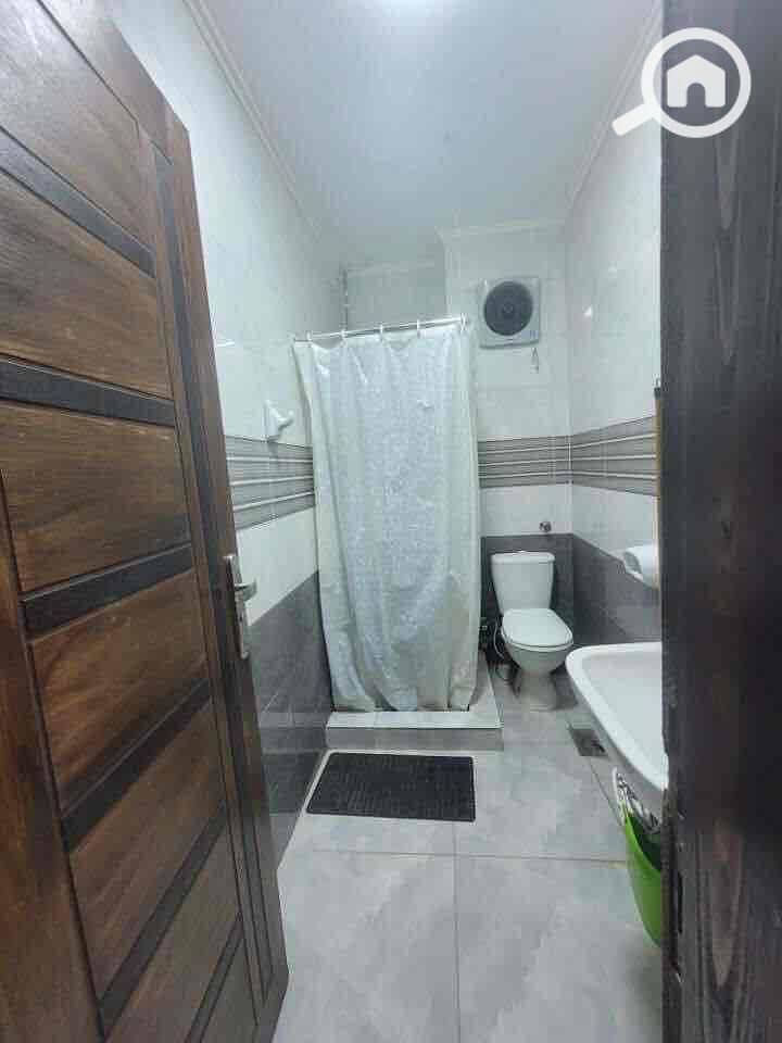 5 ee4f5690-2588-4fc6-81d3-c5f68f926efb. jpg