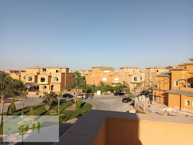 4 18bee740-a2e8-408c-accc-a372eb28b30f. jpg