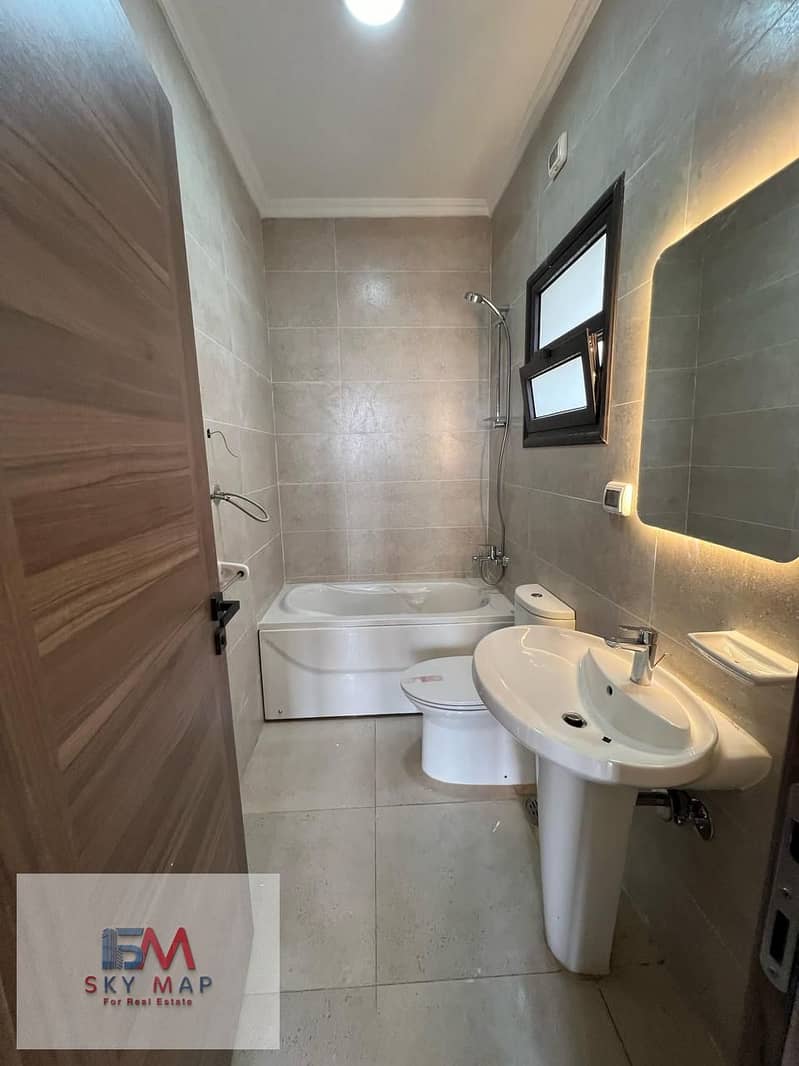 6 9948bf0e-630e-4a23-b986-9693ada244e6. jpg