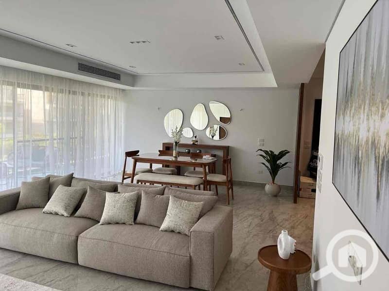 4 1bc00f67-9091-4211-bd33-c5373743cf43. jpg