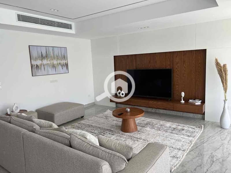 5 3aa1bf3a-5320-4c3b-8ebf-7daeeeda3776. jpg