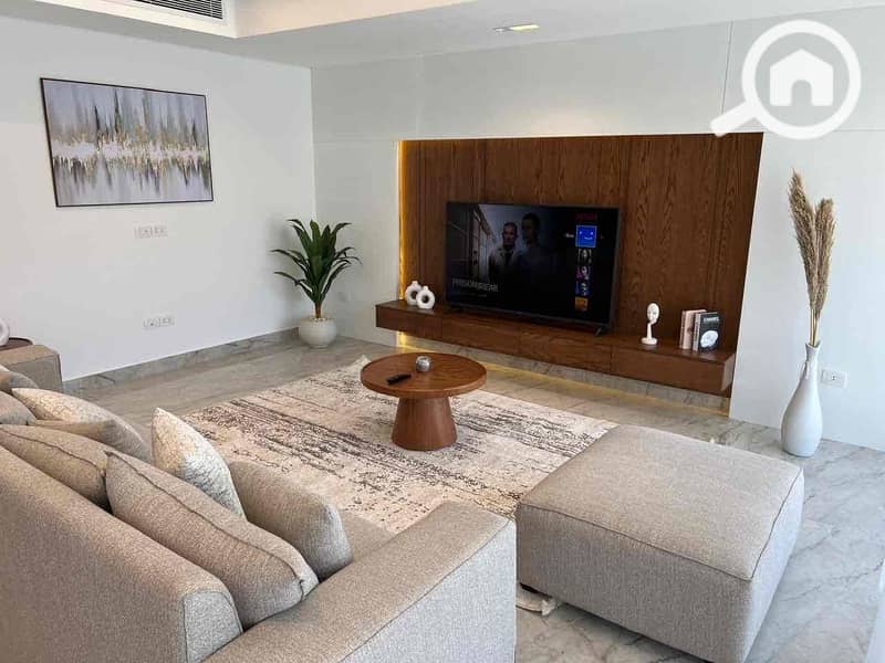 11 28b98589-09e1-46d4-bf37-db2c7baff0f4. jpg