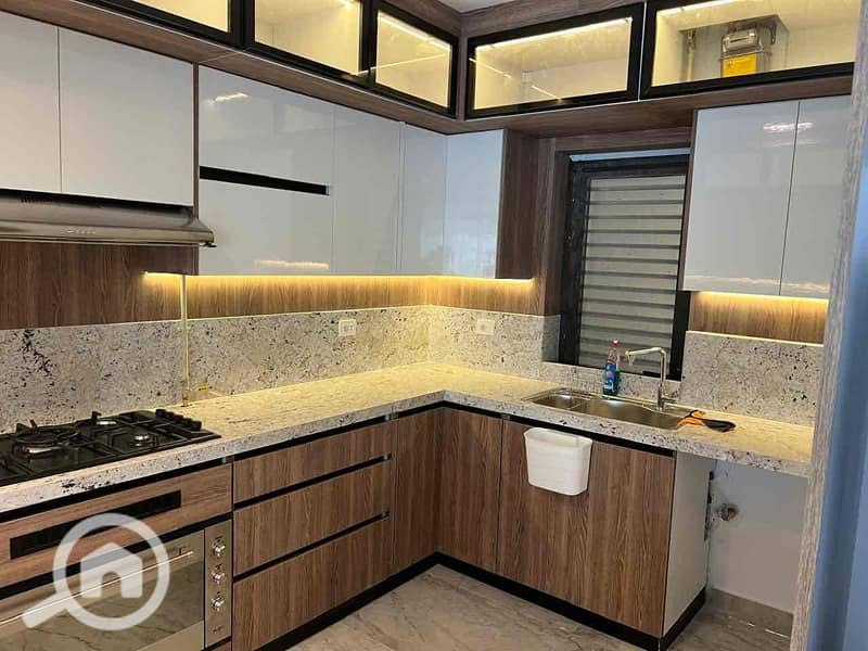 13 d350702b-1e40-4dad-b6bf-3cfac5fa66d6. jpg