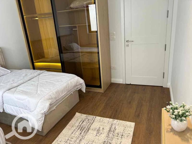 18 e3a4eb8e-2dec-4fa4-a995-d7fd39ae0f1e. jpg