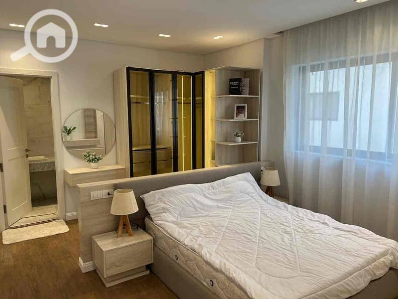 22 078ef910-6b6f-4950-9fca-d9e454c555ee. jpg