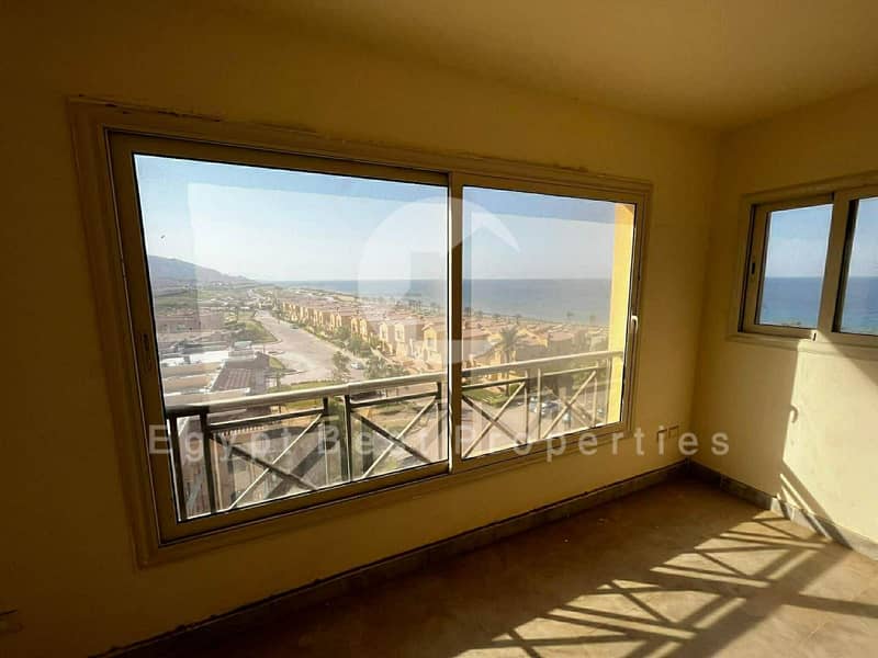 2 0fb804e8-8d7c-48ee-9026-246f99fa233c. jpg