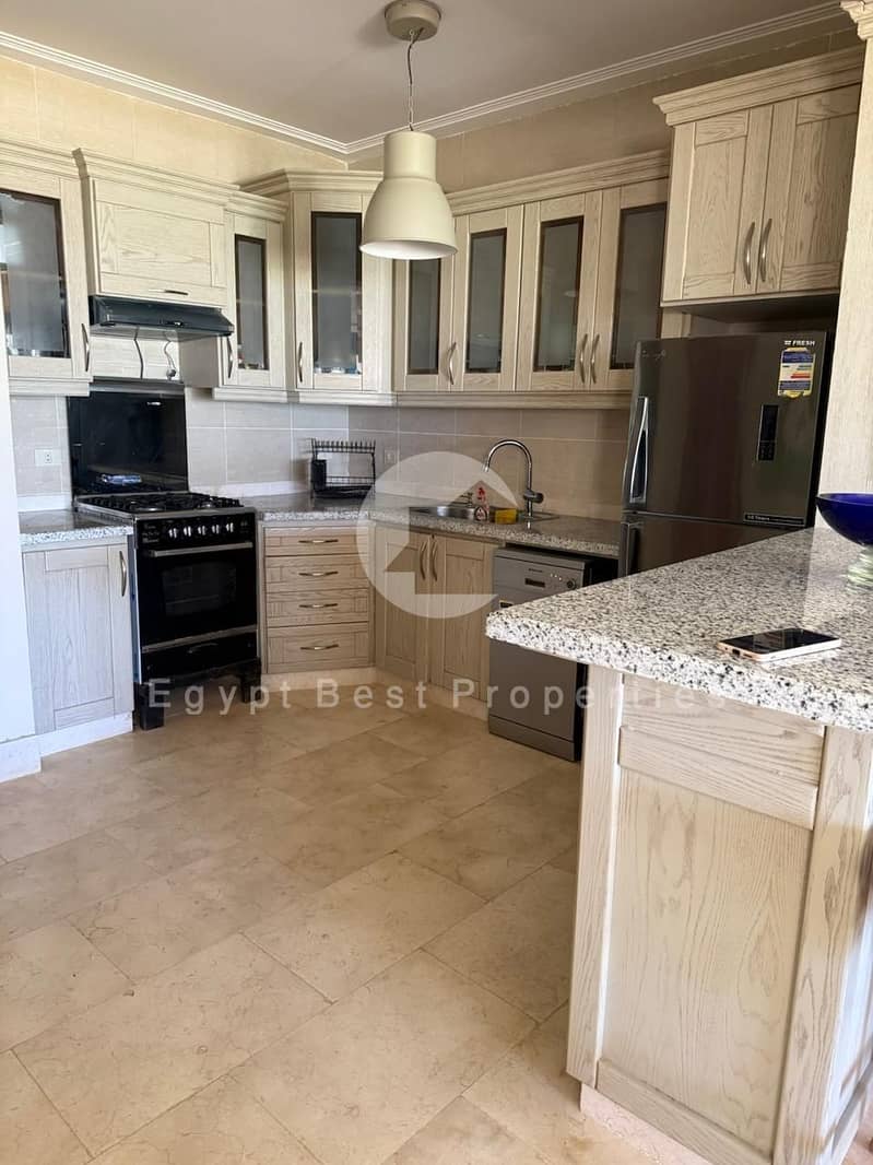 9 a2bbc7b0-be3a-45ef-9040-367cd365ba17. jpg