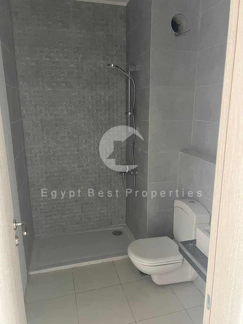 4 5db26655-8748-4f54-9881-f16422065266. jpeg