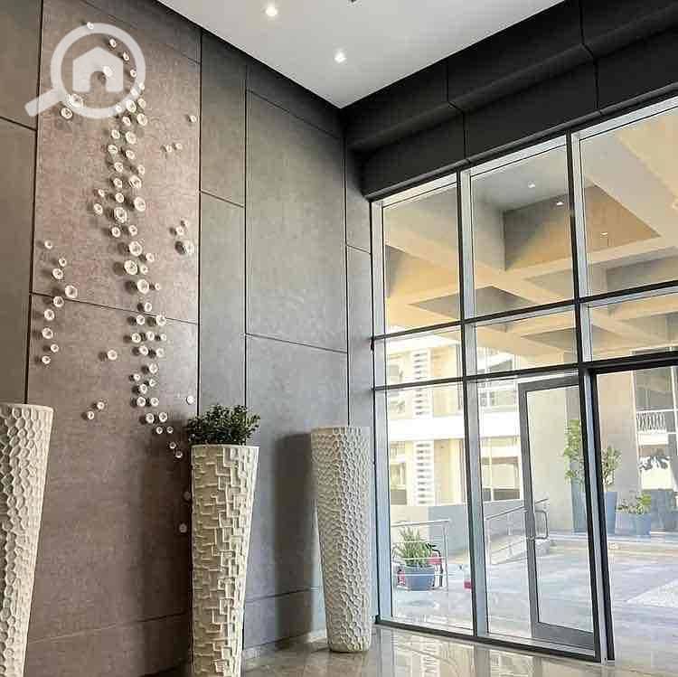 6 7fb4a1e9-6e13-45a3-912f-0ef78699ef4d. jpg