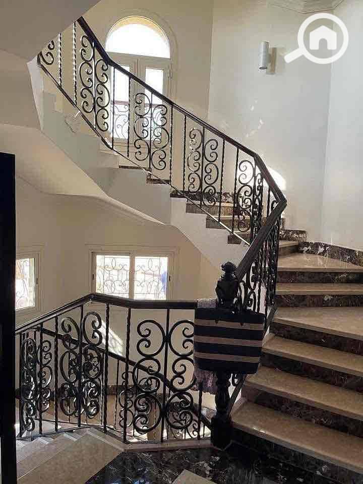 5 d6eaa404-fd47-4744-9e8f-1e059611e32f. jpg