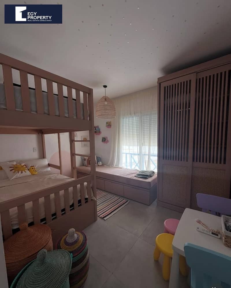 5 _files_df2d3812-e8c1-4ebb-a58d-621b56810217. jpg