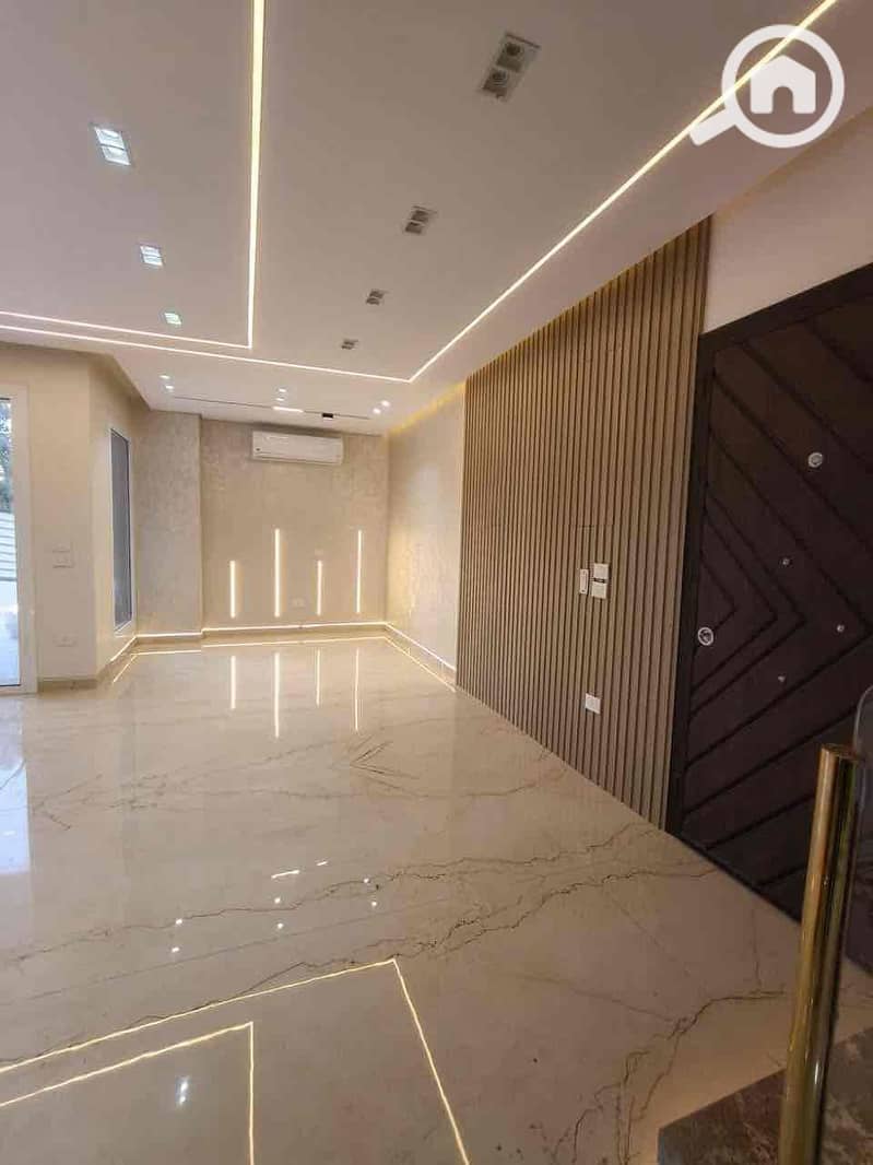 7 4ce7a86a0a375f0a24ef7e3dbf239771. jpg