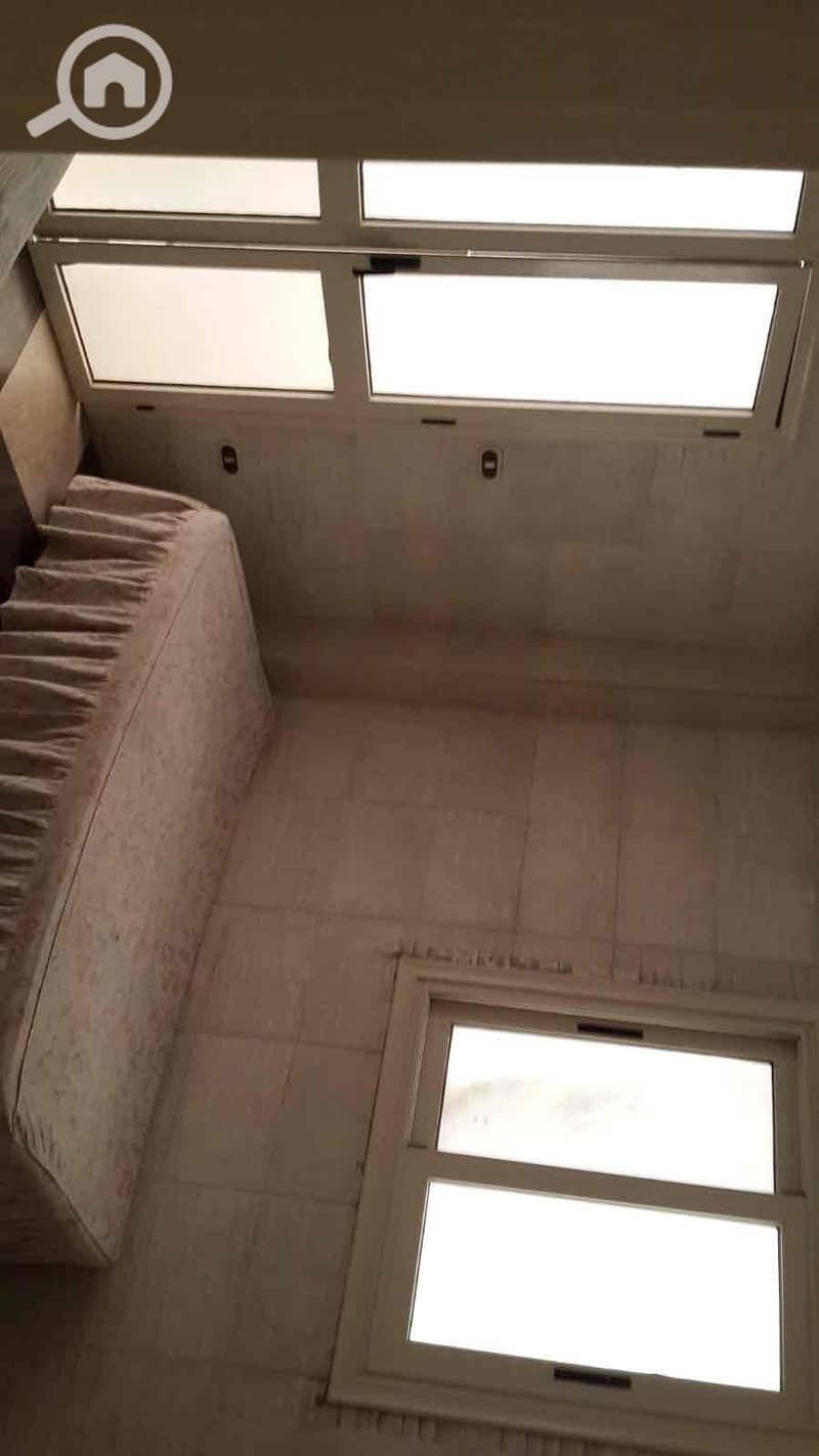 4 47c0535a-c3ce-498b-b547-4d23aba59b89. jpg