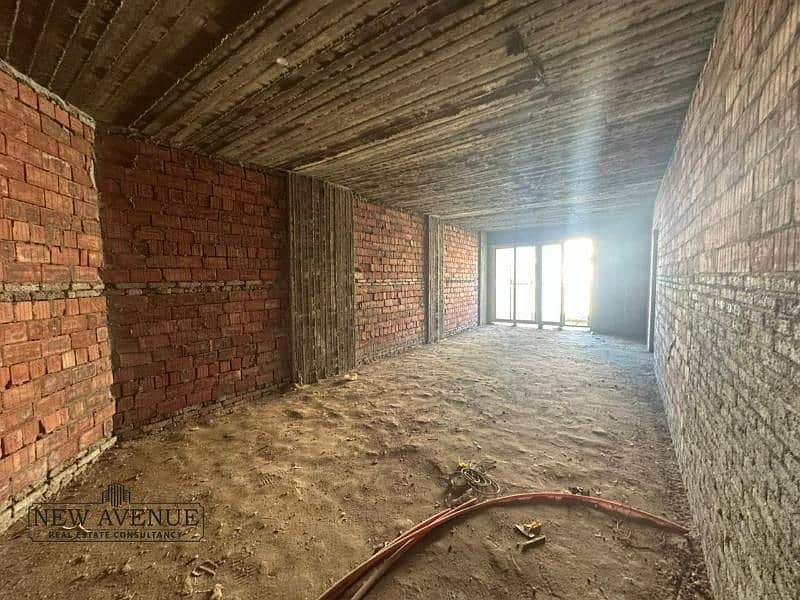 10 WhatsApp Image 2026-01-22 at 6.32. 29 PM (1). jpg