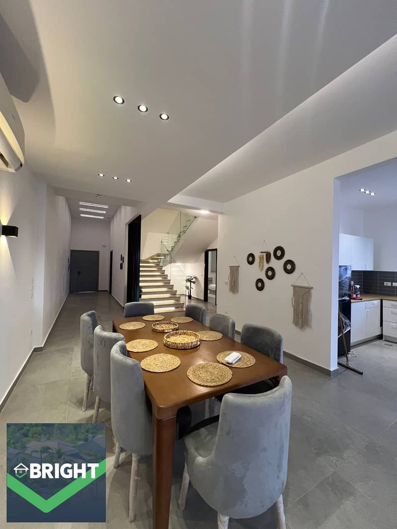 6 WhatsApp Image 2026-01-09 at 10.00. 41 PM. jpeg