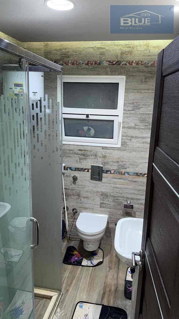 5 52789b28-cd74-4ffc-acba-81dc4eb38c9a. jpg