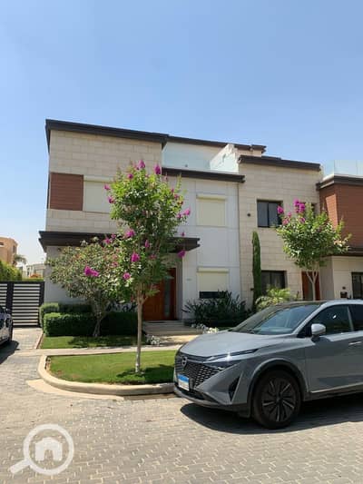 توين هاوس 5 غرف نوم للبيع في القاهرة الجديدة، القاهرة - IMG_2624. jpeg