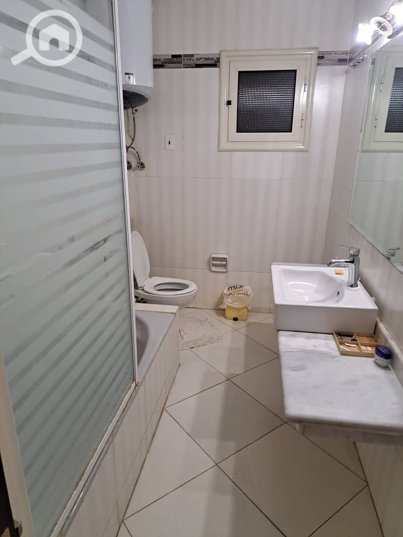 10 b5386b40-844b-42ca-b092-22a61de06133. jpeg