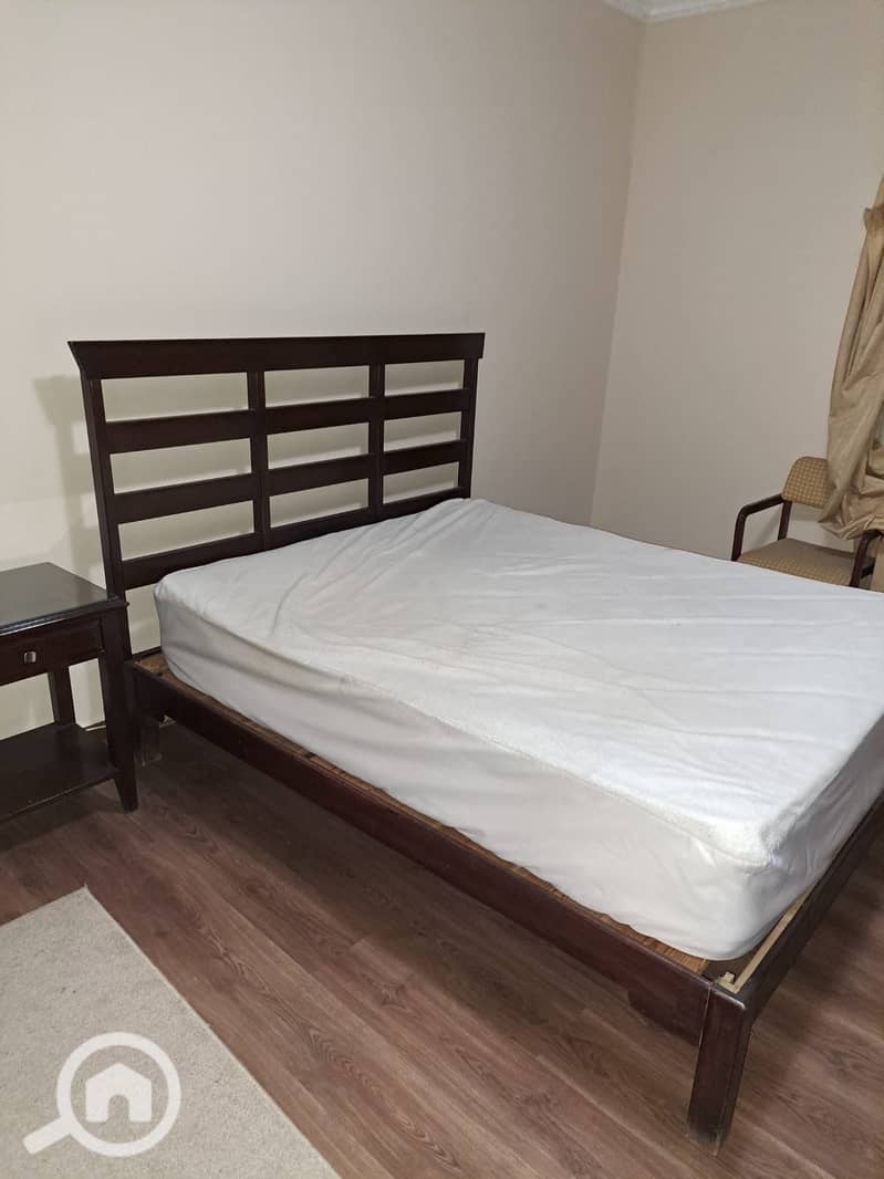 11 f2742ea6-b8ea-461d-81e2-e205ef963967. jpeg