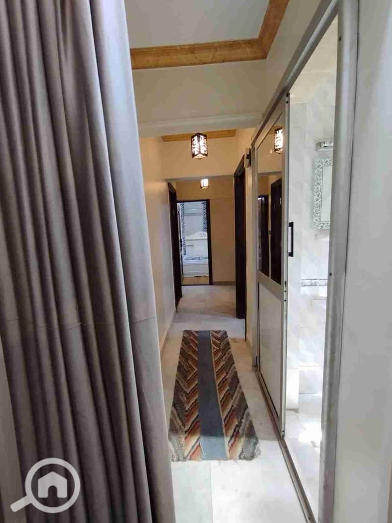 1000582406. jpg 1000582406. jpg