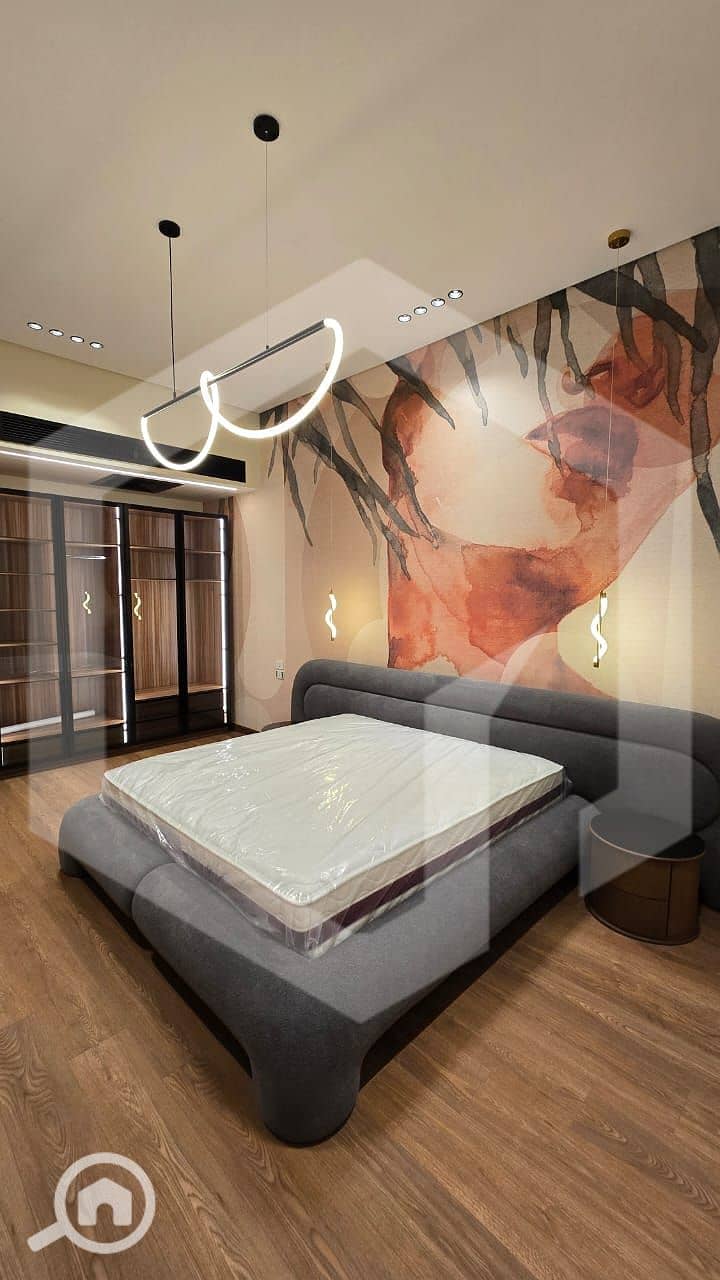 6 Royal Meadows 6. jpeg