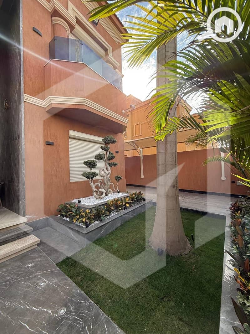 9 Royal Meadows 9. jpeg