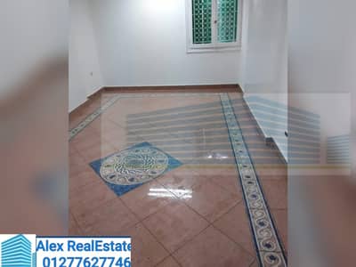 مکتب  للايجار في سموحة، الإسكندرية - IMG-20260121-WA0021. jpg