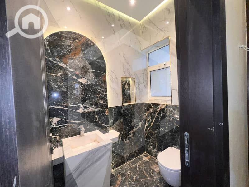 16 Palm Valley Palm Hills 16. jpg