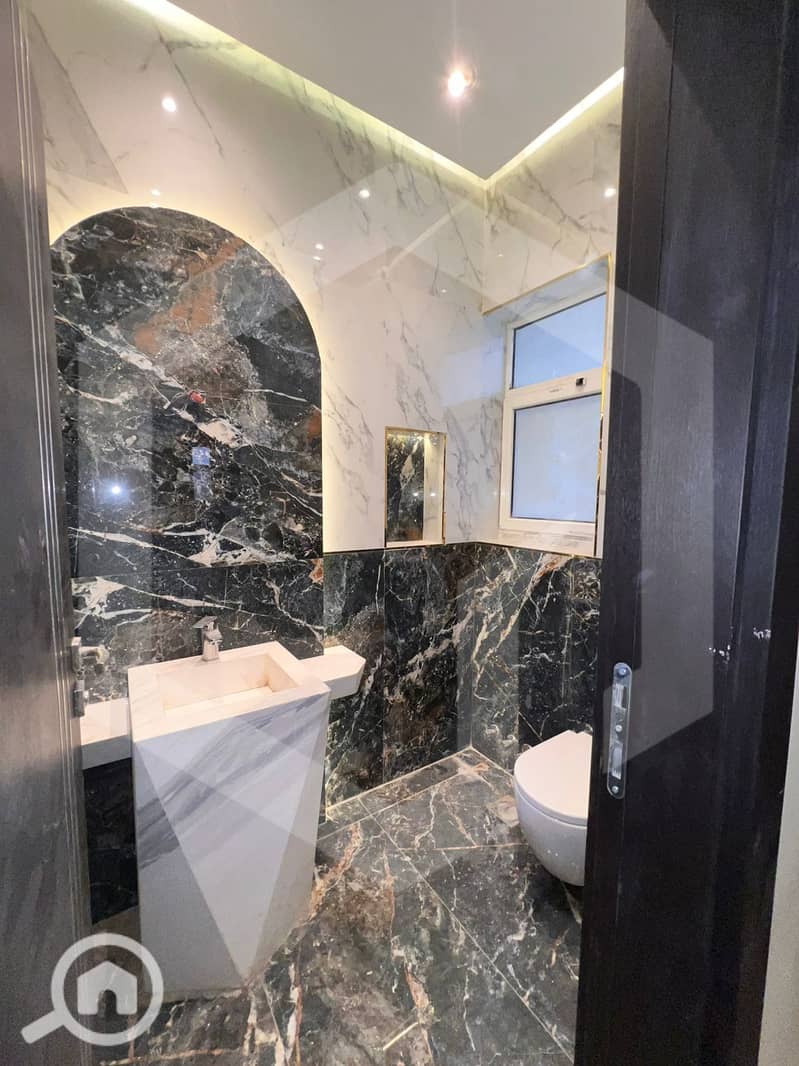 17 Palm Valley Palm Hills 17. jpg