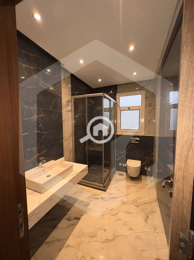 19 Palm Valley Palm Hills 19. jpg