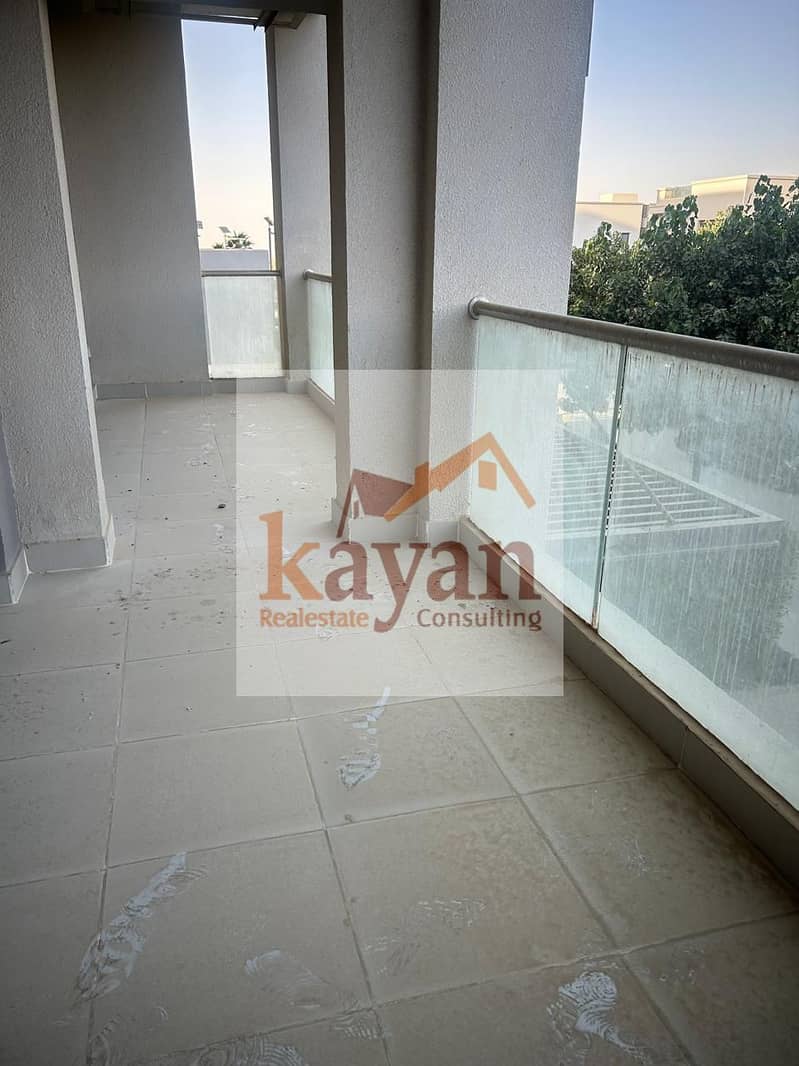 8 0d795986-e262-4998-830c-ee1f1f9fc783. jpg