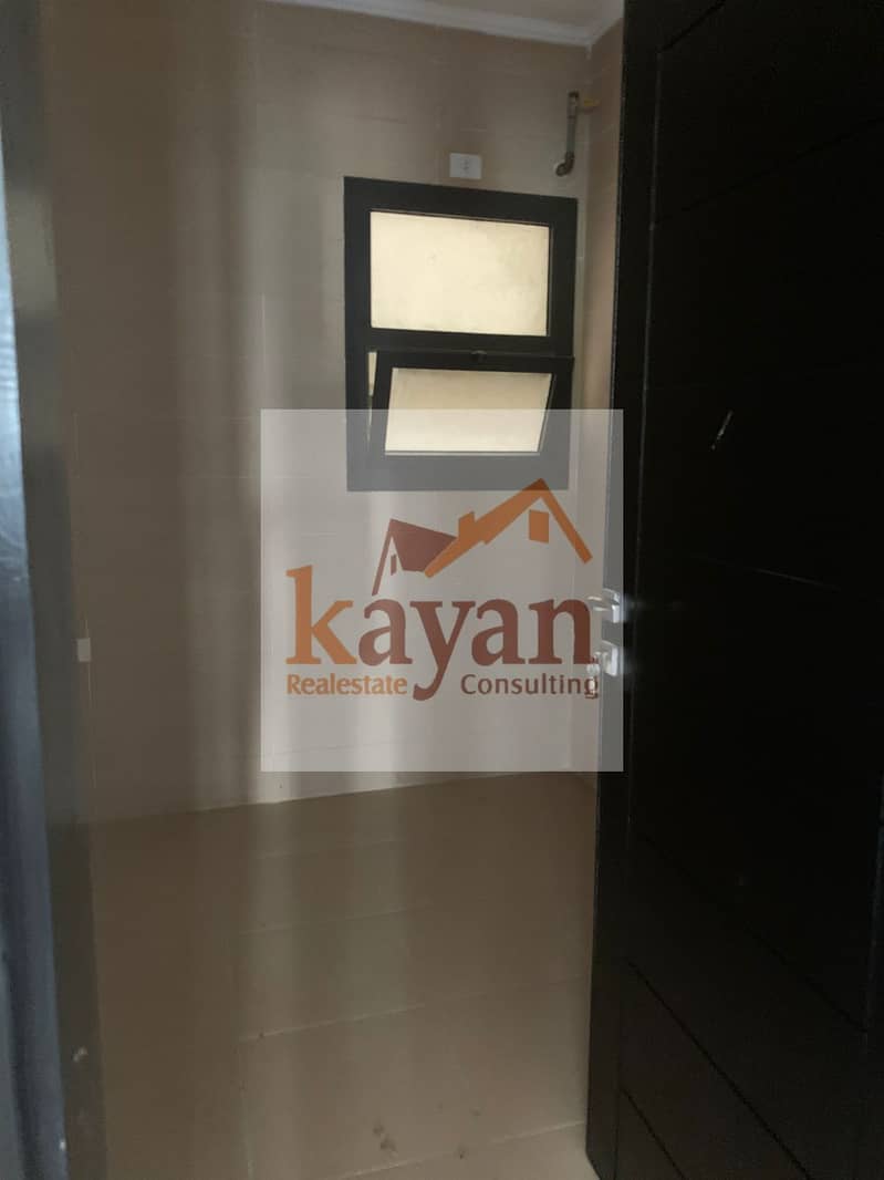 10 dd2fc73d-00b9-4bd5-a12b-2d20cfe336d3. jpg