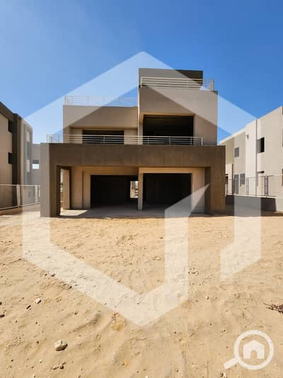 5 Bedroom Villa for Sale in 6th of October, Giza - Golf Extension Palm Hills 1. jpeg