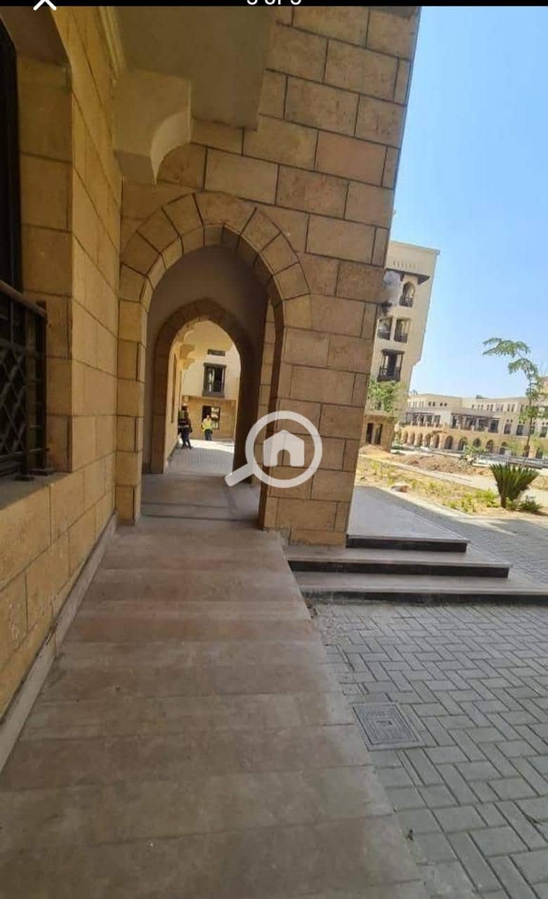 4 6a0d70de-b245-4514-944c-c482042b8d32. jpg