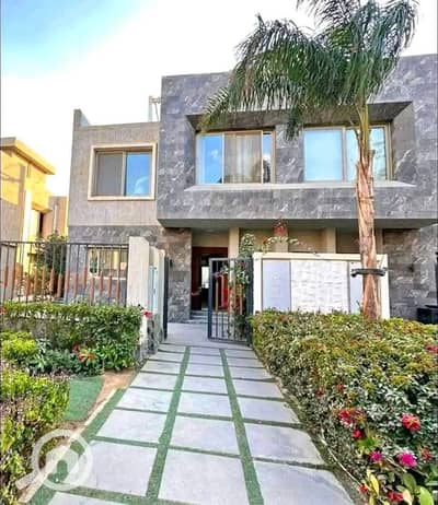 تاون هاوس 4 غرف نوم للبيع في القاهرة الجديدة، القاهرة - 600861169_122160875966842103_5470098511613055359_n. jpg