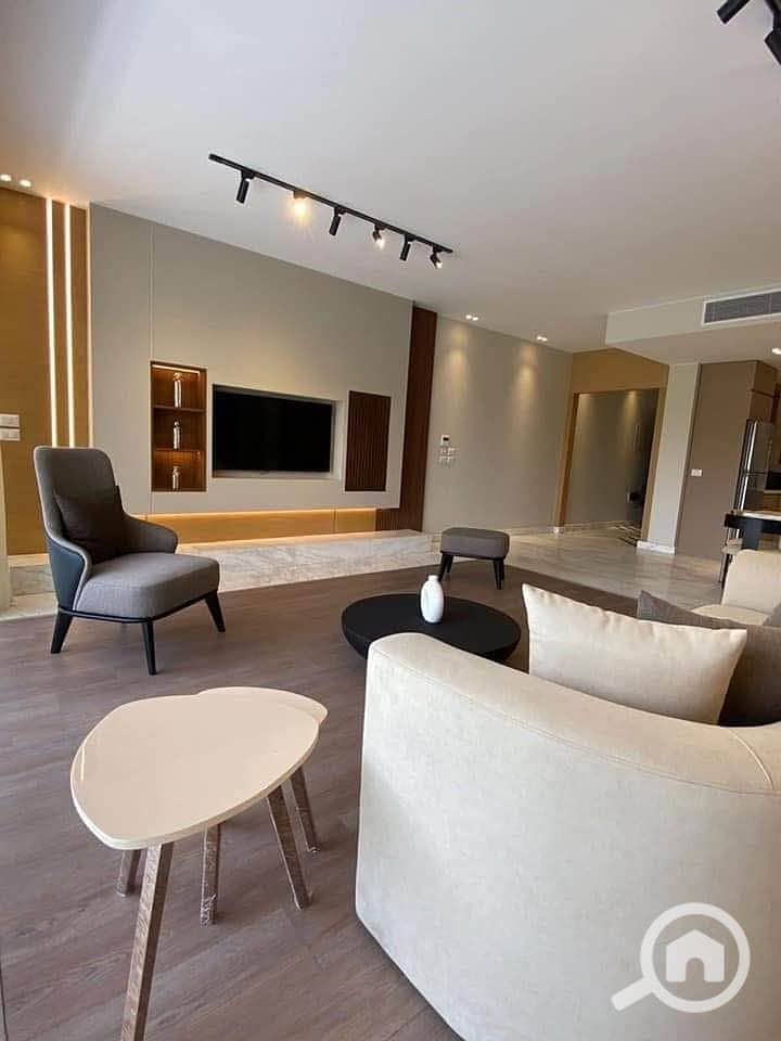 2 598896064_2287232621750616_1027001005330598273_n. jpg