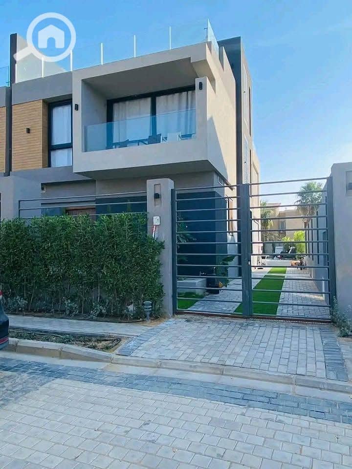 5 591883471_692695667246088_4175947531700399093_n. jpg