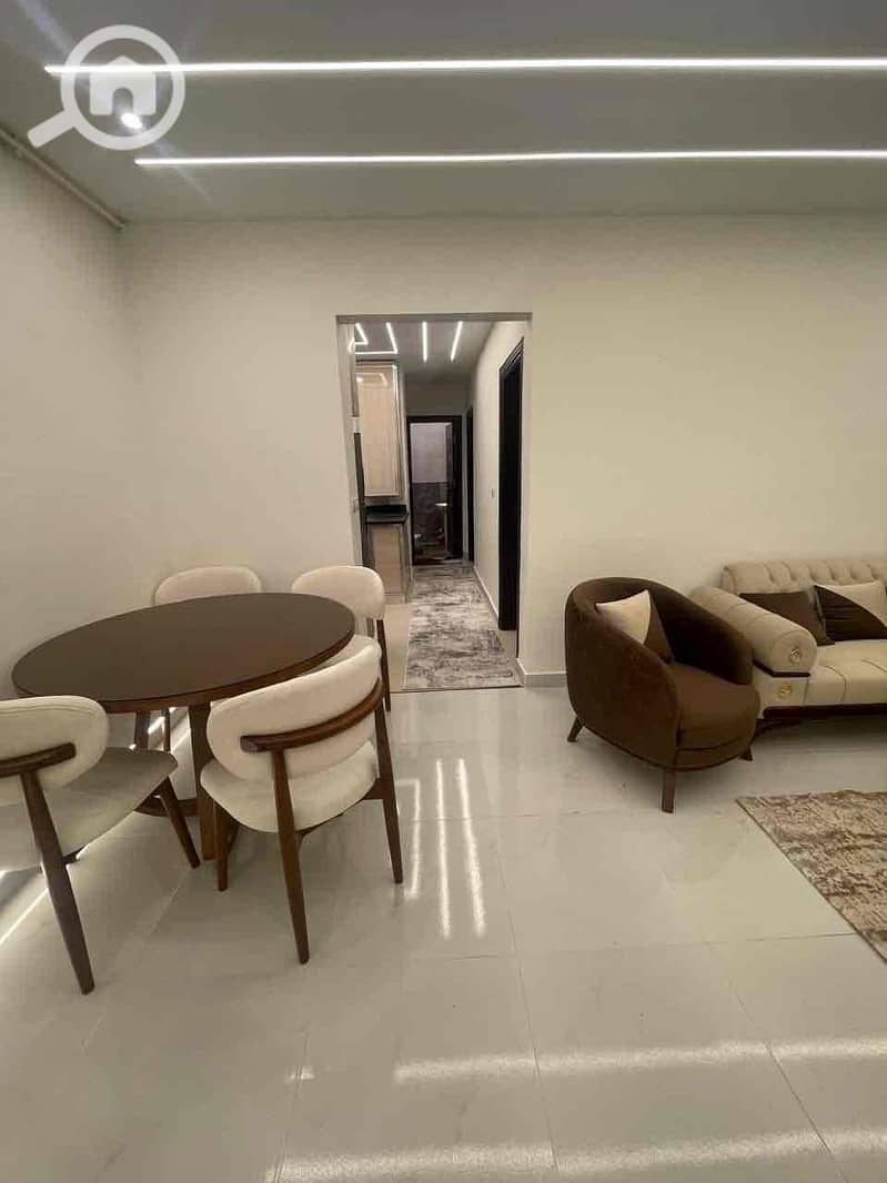 8 0b9bb830-8503-4176-9f84-f2aa86ba2f47. jpg