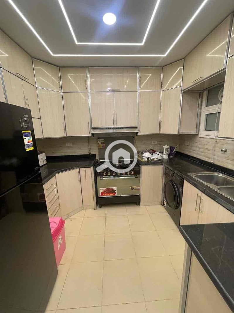 11 8e643c48-39ee-44f7-837f-6966f249657c. jpg